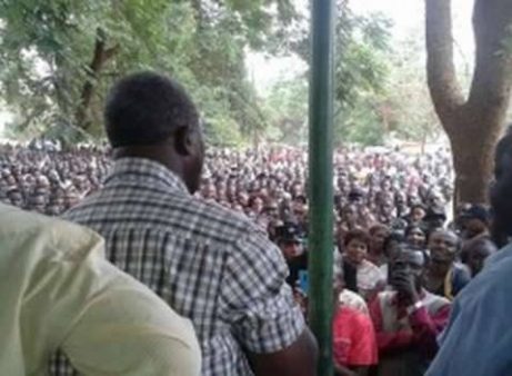 HH, Dr Maureen Mwanawasa and Dr Chituwo campaign in Central Province