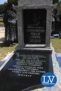 Dennis Phillip Liwewe - Grand children unveiling the tombstone and the epitaph. - Photo Credit Jean Mandela - Lusakavoice.com