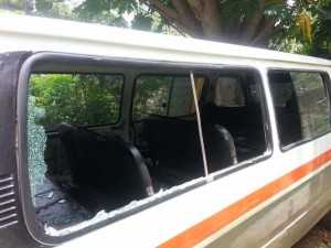 Two rival groups of MMD cadres this morning clashed at the party secretariat