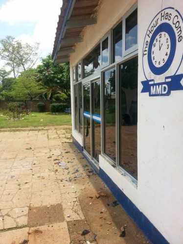 Two rival groups of MMD cadres this morning clashed at the party secretariat