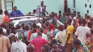 Jubilant residents escorted Chilangwa to the Kawambwa District Council Chamber to lodge in his papers