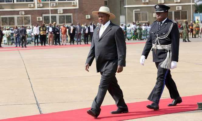 President Yoweri Kaguta Museveni shortly before departure for Uganda at Kenneth Kaunda International Airport on Monday, October 24,2016.